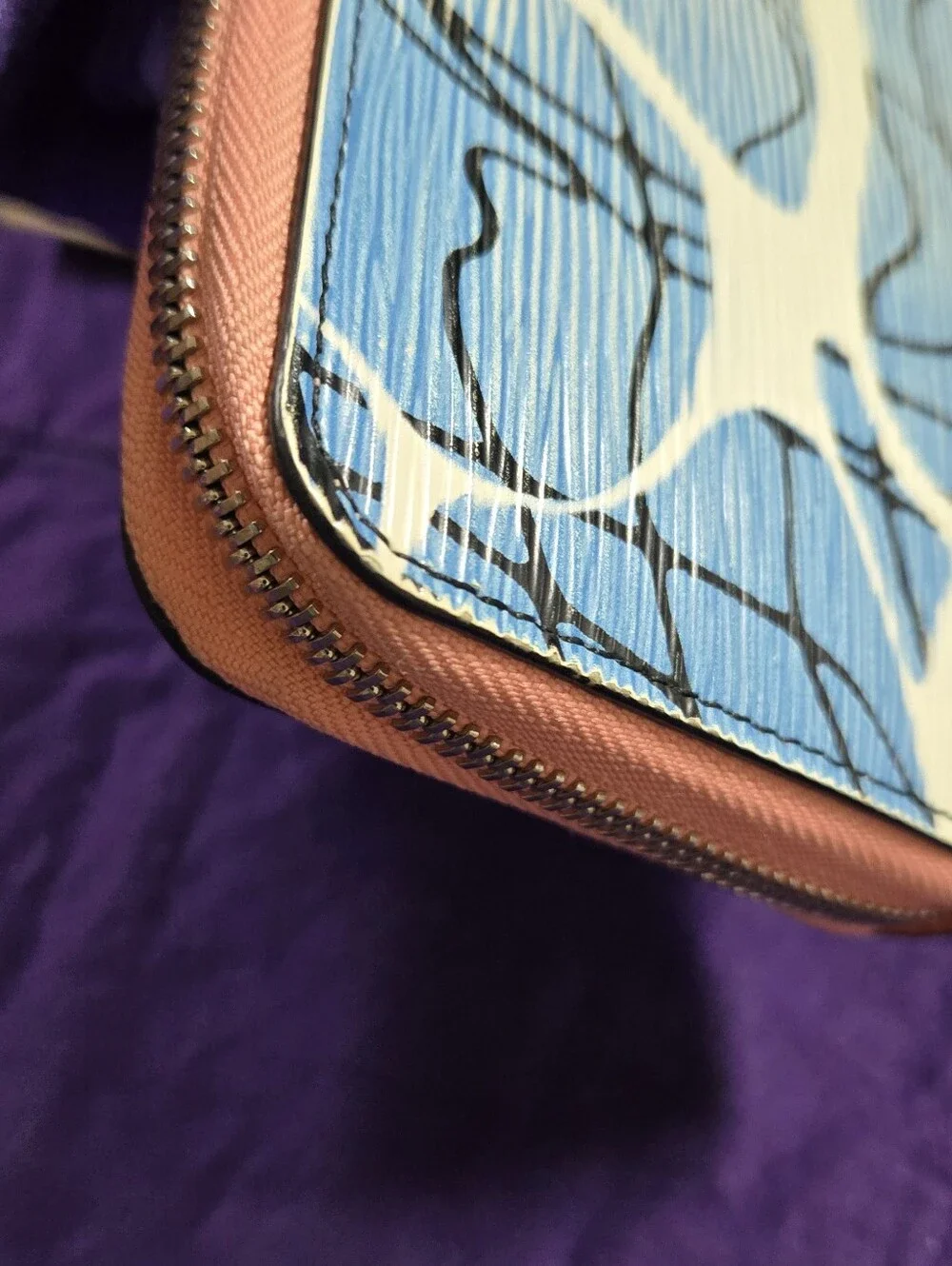Louis Vuitton Limited Edition Epi "Aqua Line" Leather Zippy Long Wallet With COA - Picture 6 of 16